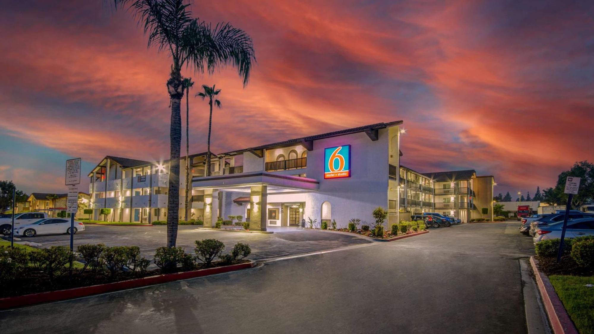 Studio 6 Ontario Ca Convention Center Airport Экстерьер фото